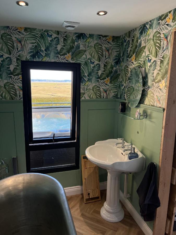 Вилла The Rhossili Bay Secret Суонси Экстерьер фото